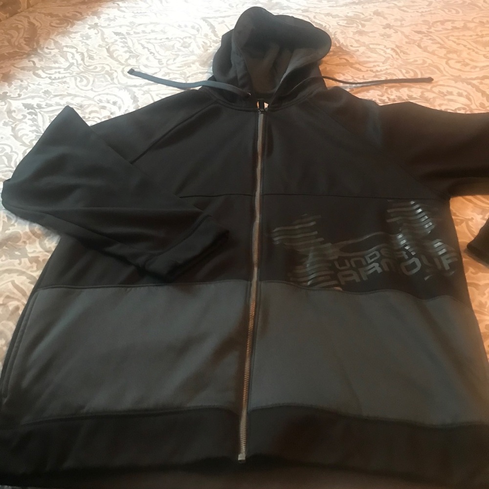 Men’s 2XL Under Armour jacket